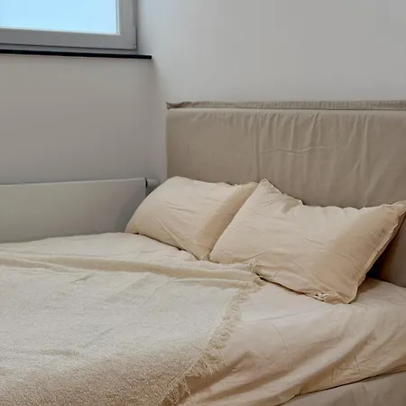 Modern, Bright For Individuals & Groups * Remscheid