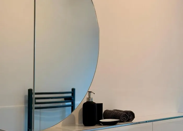 Apartmán Modern, Bright For Individuals & Groups *